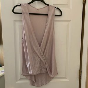 Urban Outfiters top size M